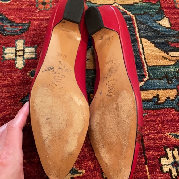 Vintage, red genuine leather shoes. - Picture 9 of 10